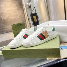 구찌 도라에몽 에이스 스니커즈 655031 0FIU0 9091