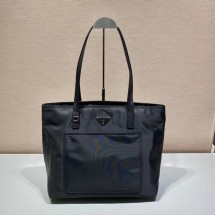 프라다 리나일론 삼각로고 토트백 블랙 1BG052
