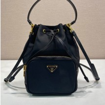 프라다 삼각로고 듀엣 탑 핸들 버킷백 2컬러 1BH038