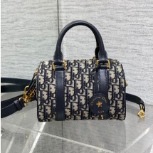 디올 오블리크 그루브 20 백 매크로까나쥬 블루 M1364UTZQ_M928