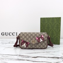 구찌 GUCCI 캣 디테일 GG 미니 숄더백 818764FAEEP8574