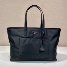 24FW 프라다 여성 리에디션 1978 라지 토트백 2컬러 1BG527