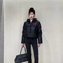 프라다 레드라인 로고 크롭 테크니컬 나일론 다운자켓 패딩 2컬러 29Z698 +