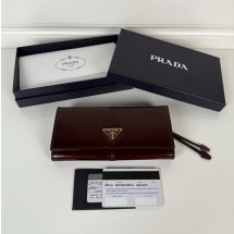 프라다 삼각로고 사피아노 레더 장지갑 금장 은장 와인 1MH132
