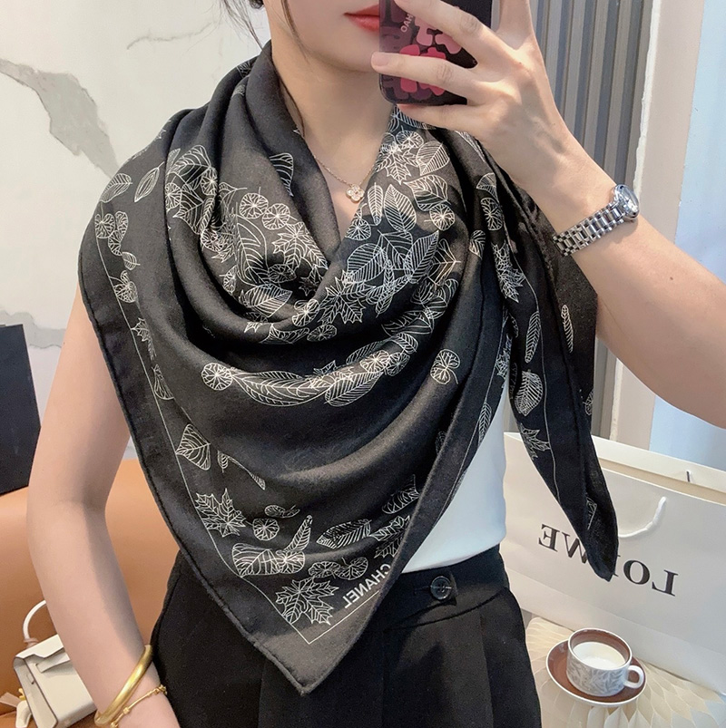 샤넬 고품질 스카프 머플러 2칼라 65