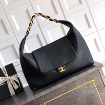 샤넬 25K 브랜드 로고 클래식 히피백 송아지가죽 숄더백 AS5834