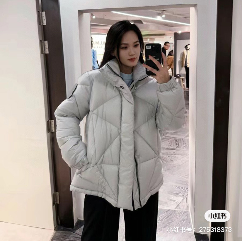 몽클레어 오크 숏패딩 남여공용  I209R1A00004M3594999  C