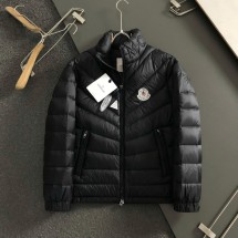 몽클레어 고품질 남성 점퍼 2컬러  19  F