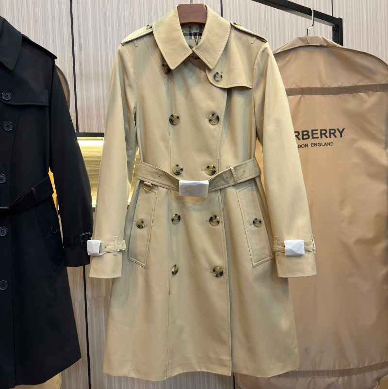 버버리 미듐 렝스 첼시 헤리티지 트렌치코트 8045776