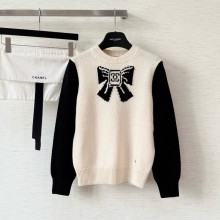 샤넬 25N 코코네쥬 풀오버 리본 CC로고 캐시미어 니트 울 투톤 에크루 블랙 P79718  Y