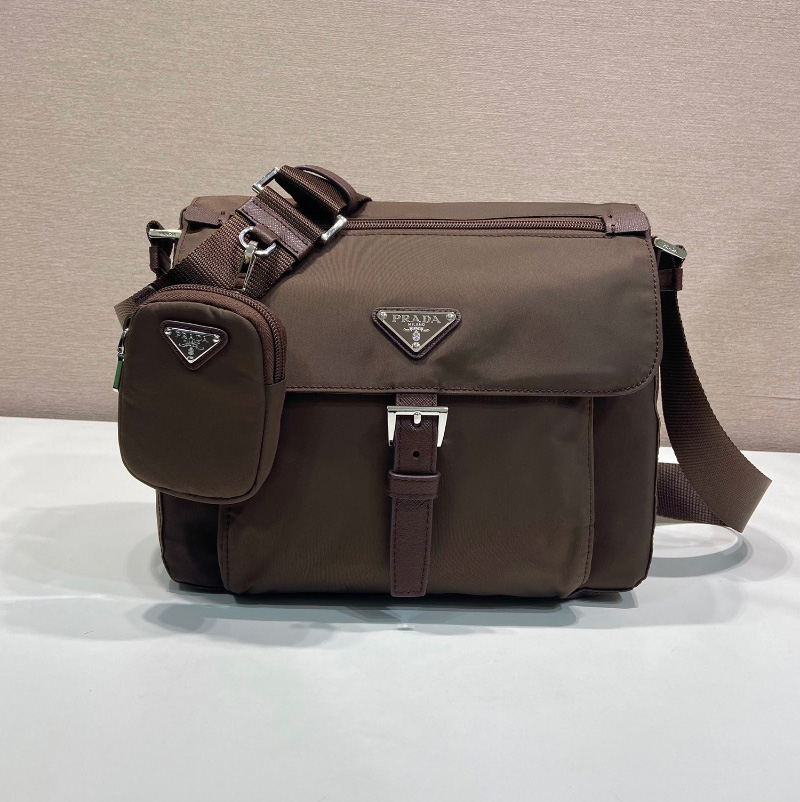 프라다 리나일론 숄더백 1BD994