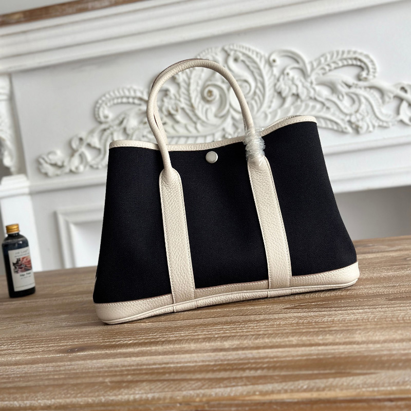 에르메스 가든 파티 30 백 네곤다 팔라듐 하드웨어 에뚜쁘 블랙 H051568CK18